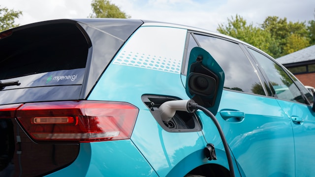 The Future of Hybrid and Electric Vehicles: Driving Towards Sustainability